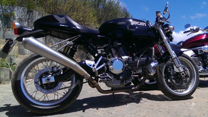 IMAG0532_BURST002_COVER (2).jpg